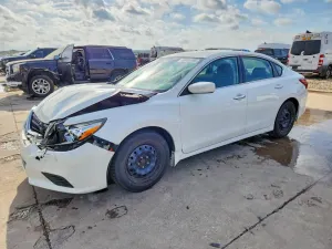 Nissan Altima 2.5L 4 2018