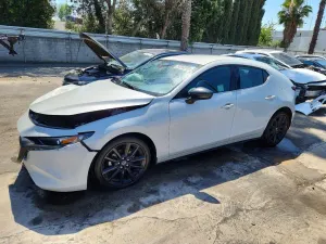 Mazda 3 2.5L 4 2025