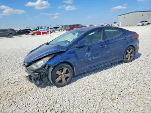 Hyundai Elantra 1.8L 4 2013