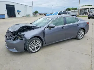 Lexus ES 3.5L 6 2013