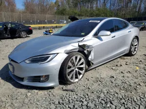 Tesla Model S 2018