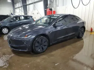 Tesla Model 3 2024