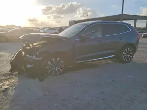 Volvo XC60 2.0L 4 2023