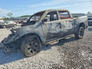 RAM 1500 5.7L 8 2019