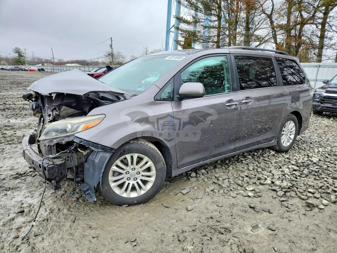 Toyota Sienna 3.5L 6 2017