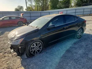 Hyundai Elantra 2.0L 4 2019