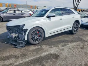 Audi Q8 3.0L 6 2023
