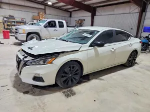 Nissan Altima 2.5L 4 2022