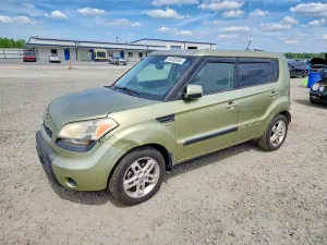 Kia Soul 2.0L 4 2011