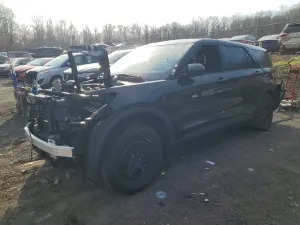 Ford Explorer 3.3L 6 2023
