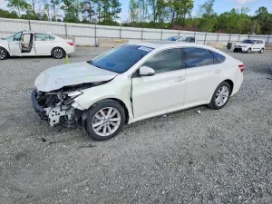 Toyota Avalon 3.5L 6 2013