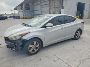Hyundai Elantra 1.8L 4 2015