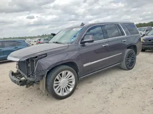 Cadillac Escalade 6.2L 8 2016