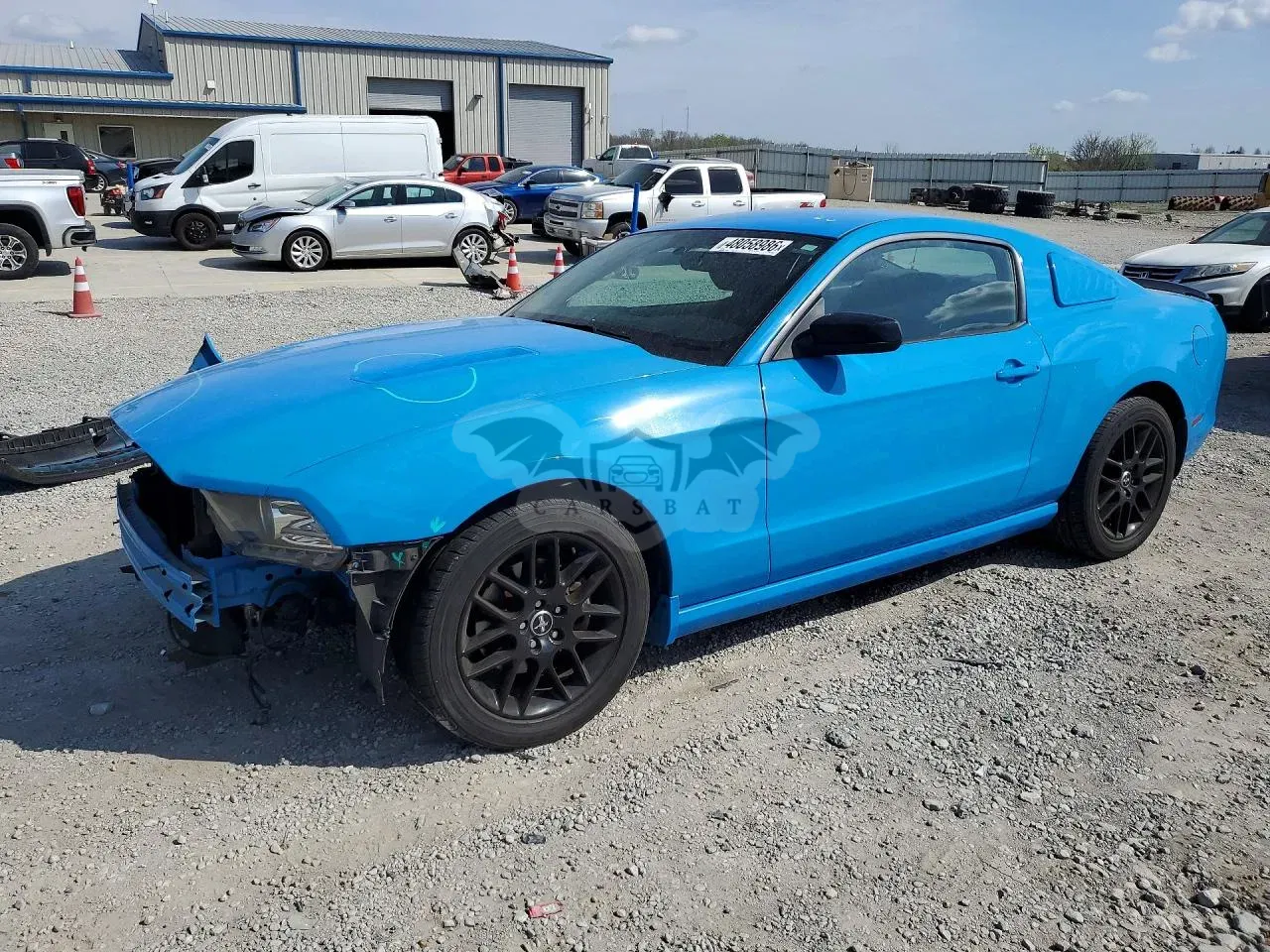 Ford Mustang 3.7L 6 2014