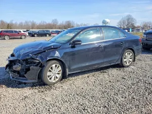 Volkswagen Jetta 1.4L 4 2016