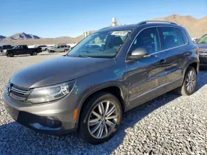 Volkswagen Tiguan 2.0L 4 2014