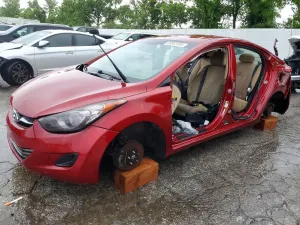 Hyundai Elantra 1.8L 4 2013