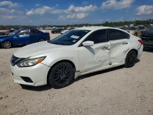 Nissan Altima 2.5L 4 2017