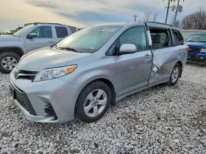 Toyota Sienna 3.5L 6 2019