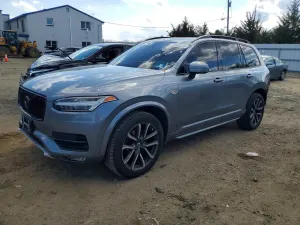 Volvo XC90 2.0L 4 2016