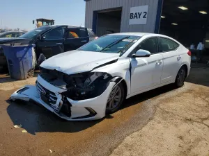 Hyundai Elantra 2.0L 4 2017
