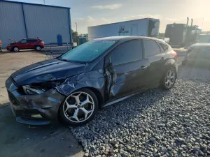 Ford Focus 2.0L 4 2016