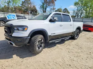 RAM 1500 5.7L 8 2020