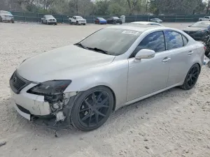 Lexus IS 2.5L 6 2009