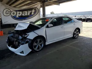 Toyota Camry 2.5L 4 2014