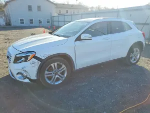 Mercedes-Benz GLA 2.0L 4 2019