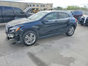Mercedes-Benz GLA 2.0L 4 2017