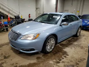 Chrysler 200 2.4L 4 2012