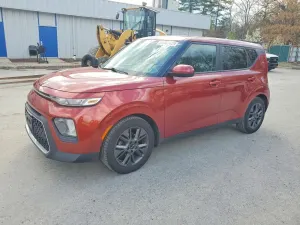 Kia Soul 2.0L 4 2021
