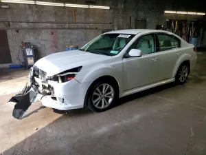 Subaru Legacy 2.5L 4 2013