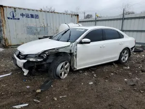 Volkswagen Passat 2.5L 5 2013