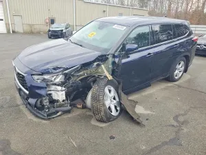 Toyota Highlander 3.5L 6 2020