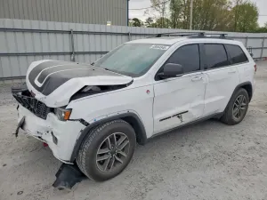 Jeep Grand Cherokee 5.7L 8 2020