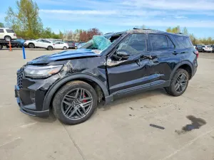 Ford Explorer 2.3L 4 2025