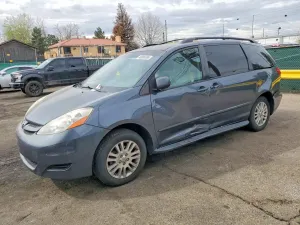 Toyota Sienna 3.5L 6 2009