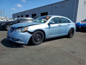 Chrysler 200 2.4L 4 2013