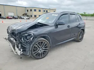 BMW X5 3.0L 6 2021