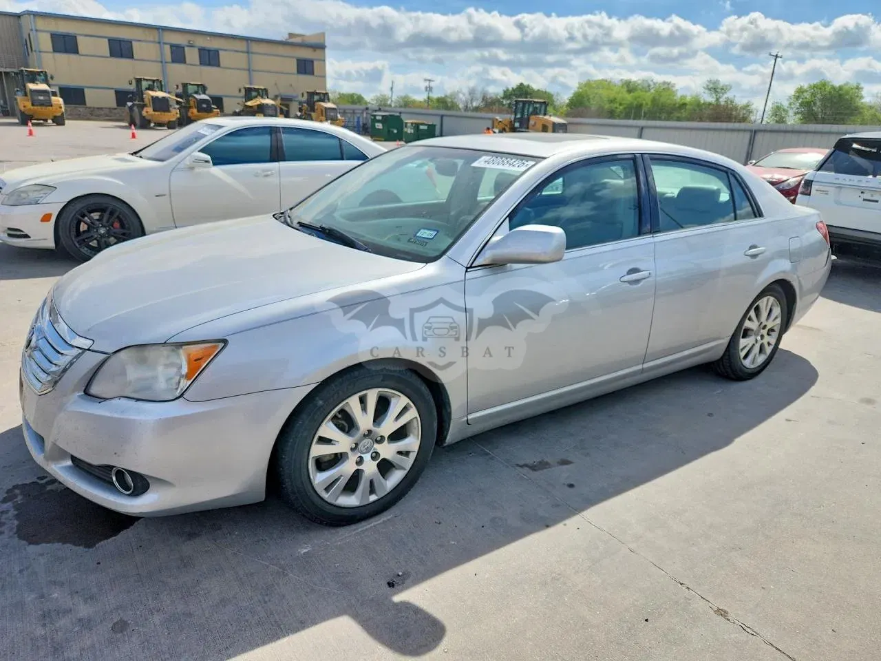 Toyota Avalon 2010
