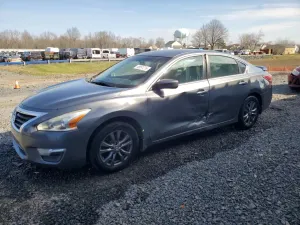 Nissan Altima 2.5L 4 2015