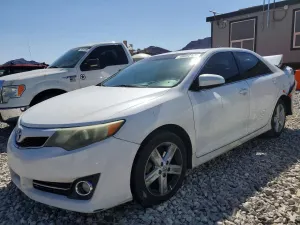 Toyota Camry 2.5L 4 2013