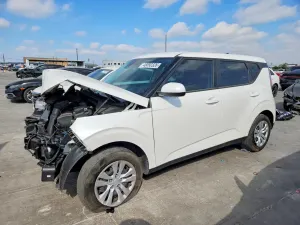 Kia Soul 2.0L 4 2025