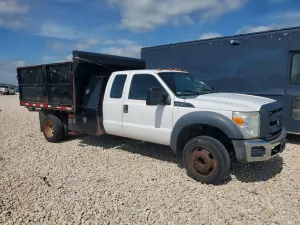 Ford F-450 6.7L 8 2015
