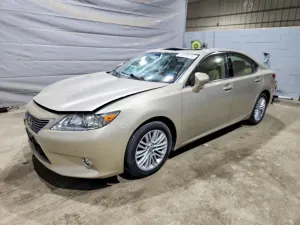 Lexus ES 3.5L 6 2015