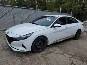 Hyundai Elantra 2.0L 4 2021