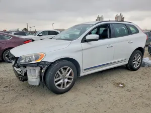 Volvo XC60 2.0L 4 2017