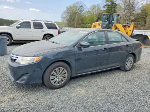 Toyota Camry 2.5L 4 2014
